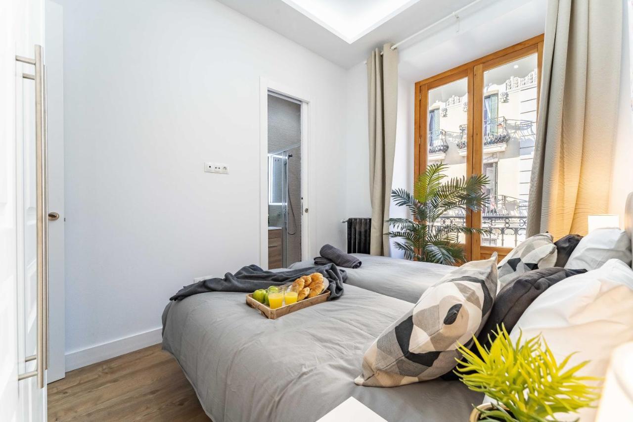 Exclusive Luxury Apartment In Central Madrid Eksteriør bilde