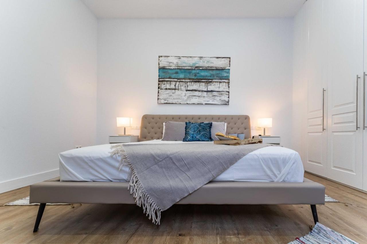 Exclusive Luxury Apartment In Central Madrid Eksteriør bilde
