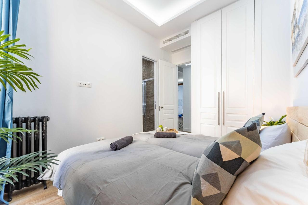 Exclusive Luxury Apartment In Central Madrid Eksteriør bilde